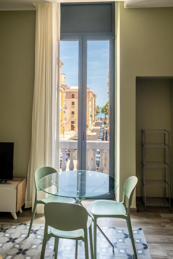 Palazzo Zippitelli Apartments Bari Ngoại thất bức ảnh
