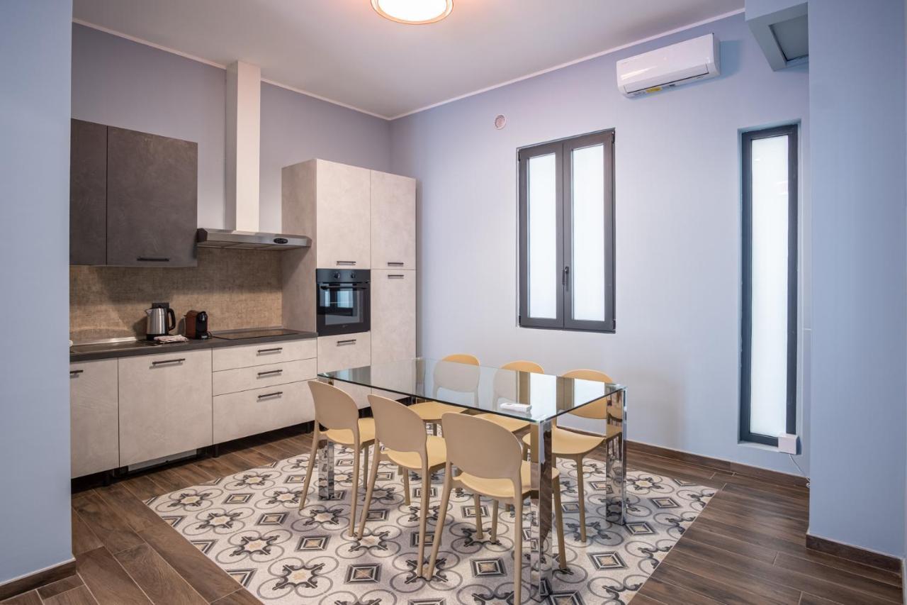 Palazzo Zippitelli Apartments Bari Ngoại thất bức ảnh